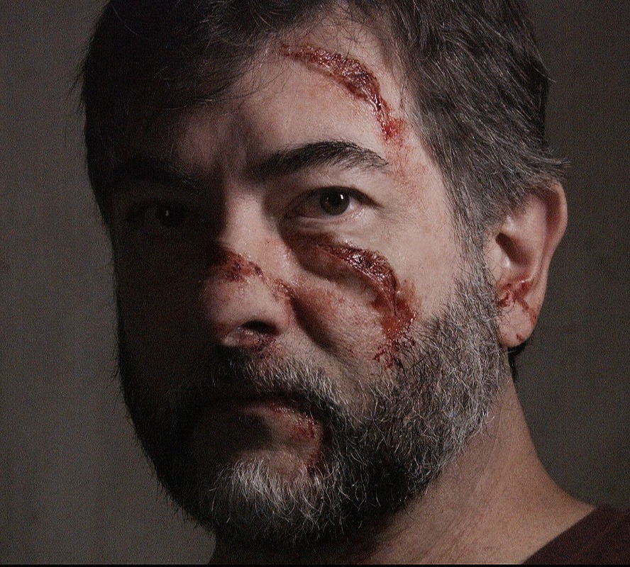 Entrevista com Ricardo Ghiorzi, diretor e idealizador do terror “Histórias Estranhas”