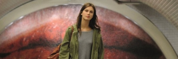 Jovem & Bela | Jeune et Jolie