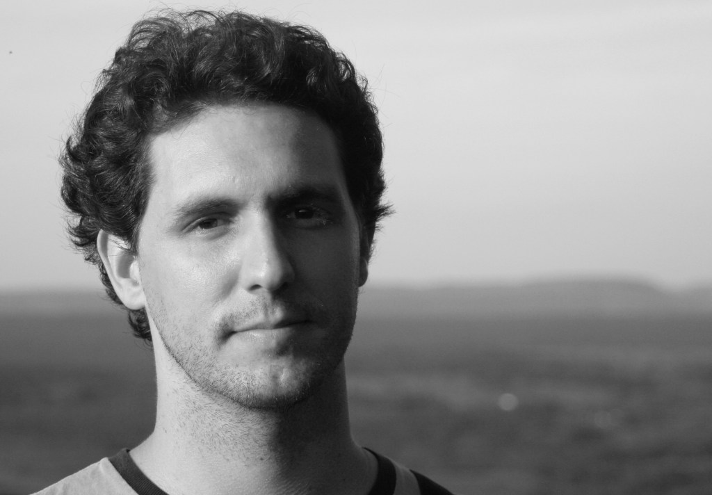 Entrevista com Marc Dourdin, diretor do documentário&nbsp;“Ultraje”