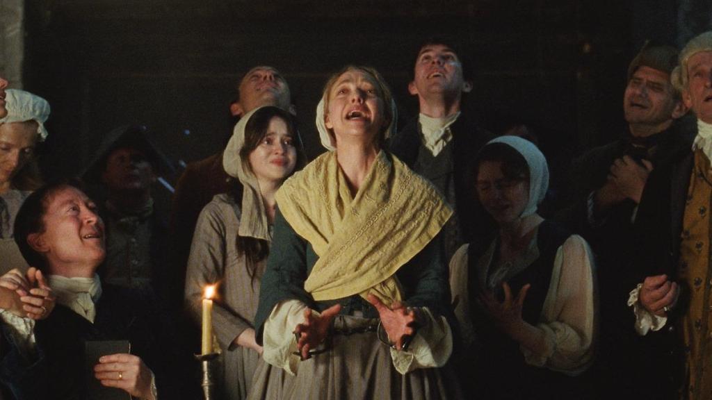 O Testamento de Ann Lee desafia a cinebiografia tradicional e hipnotiza a Berlinale 2026