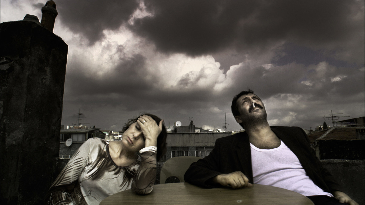 Resenha Crítica | 3 Macacos (2008)